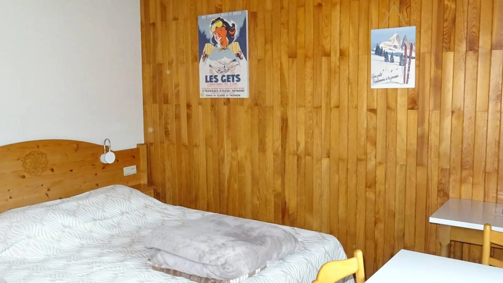 Studio Au Coeur Des Gets - 2 Pers - Wifi, Draps Et Serviettes Inclus, Pres Des Commerces - Fr-1-802-43 Les Gets 0*,